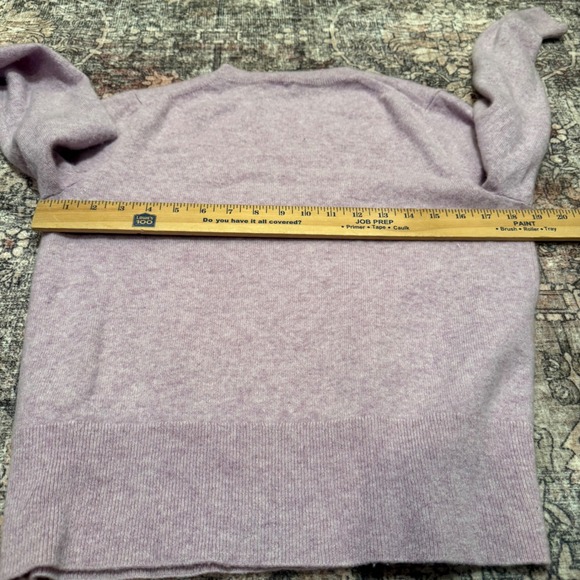 J. Crew 100% Cashmere Crewneck Sweater Lilac Purple Women's Size M - Picture 6 of 7